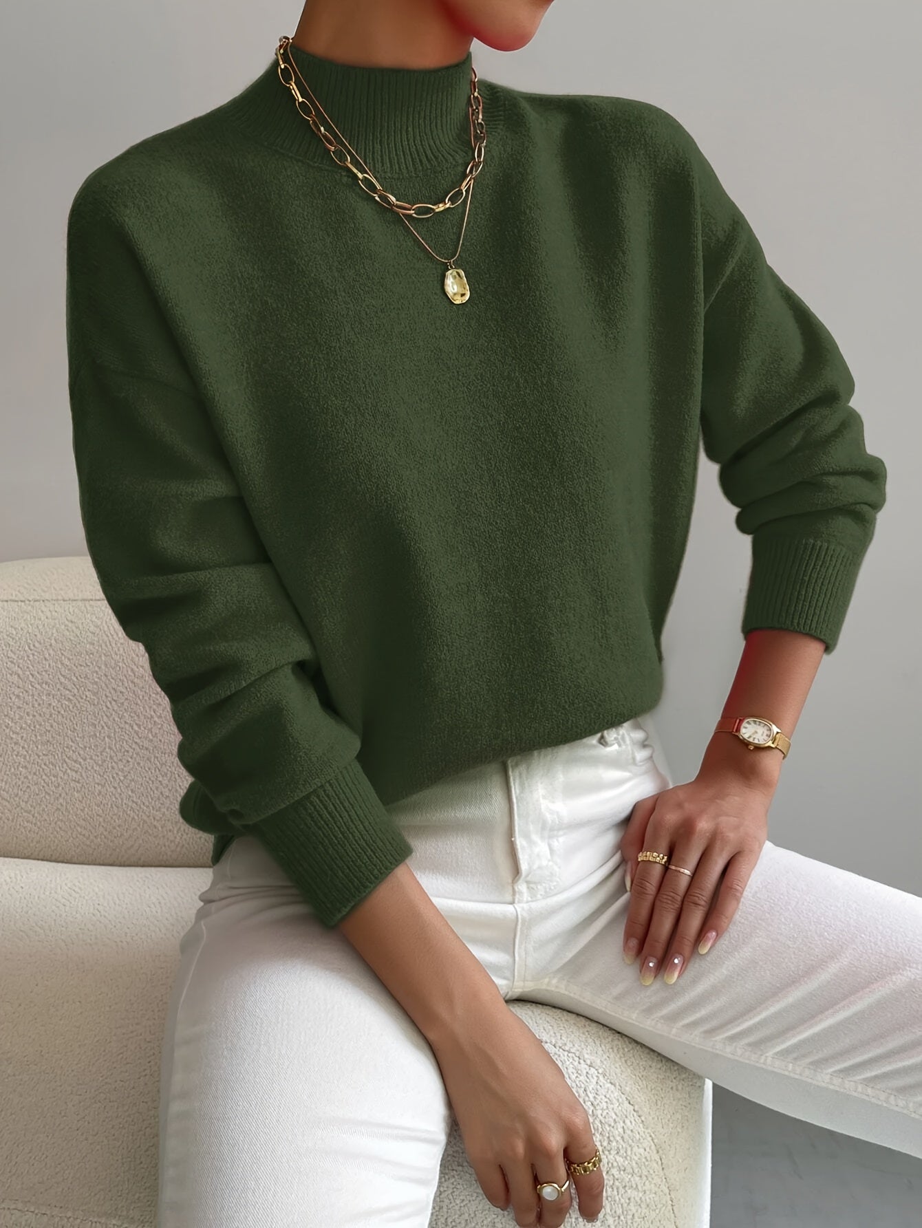 Ylena London – Elegant and Warm Sweater